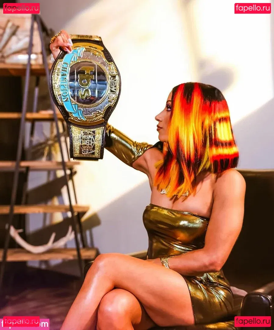 Sasha Banks Onlyfans Photo Gallery 