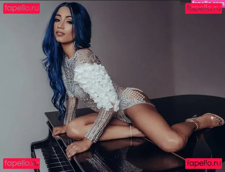 Sasha Banks Onlyfans Photo Gallery 