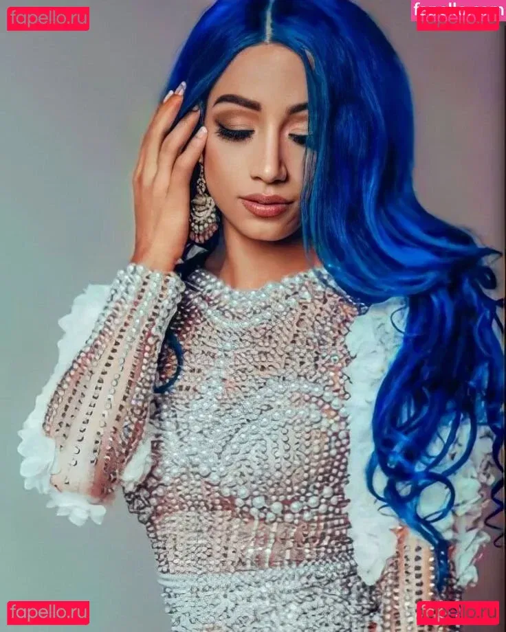 Sasha Banks Onlyfans Photo Gallery 