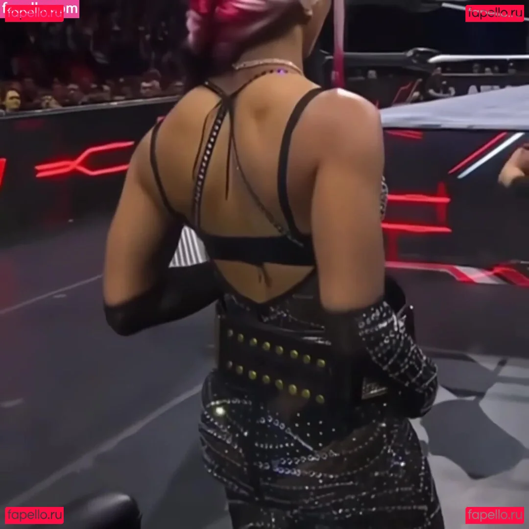 Sasha Banks Onlyfans Photo Gallery 