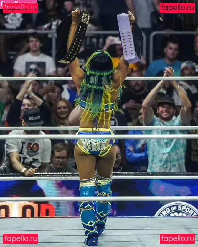 Sasha Banks Onlyfans Photo Gallery 