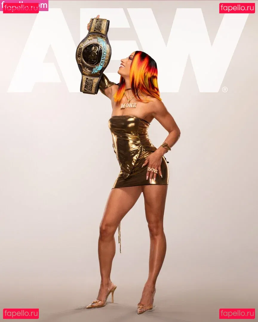 Sasha Banks Onlyfans Photo Gallery 