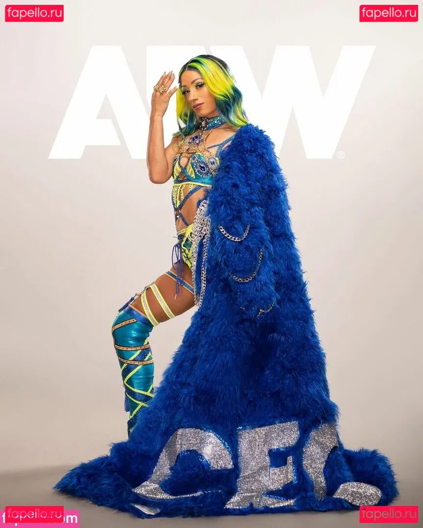 Sasha Banks Onlyfans Photo Gallery 