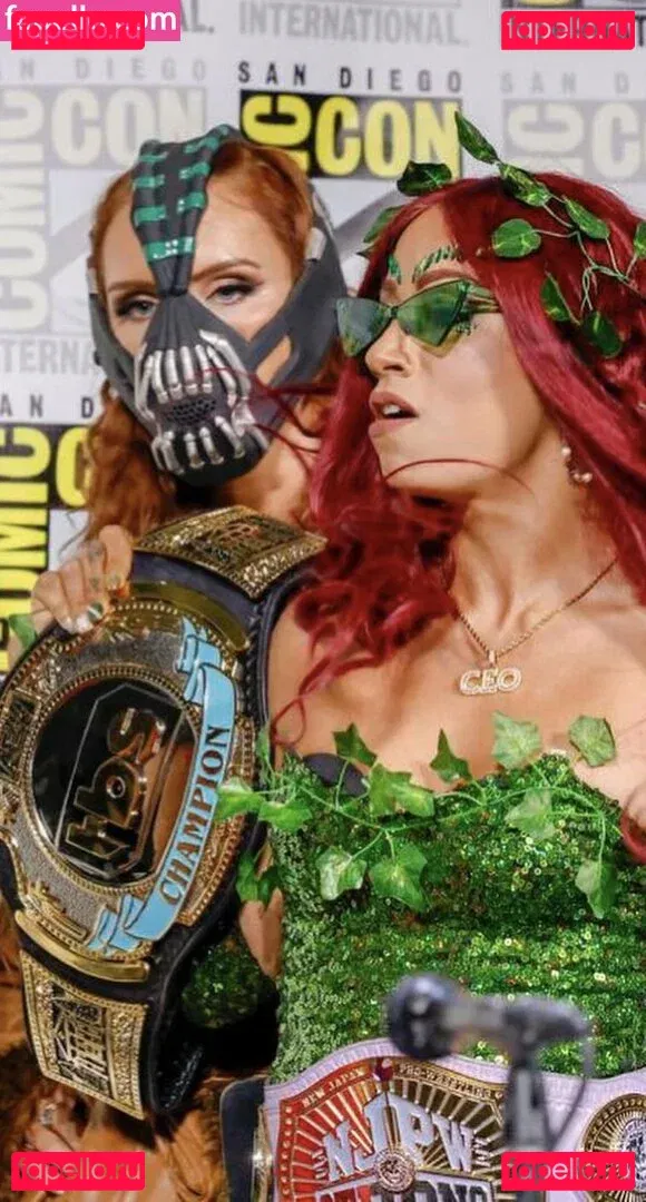 Sasha Banks Onlyfans Photo Gallery 