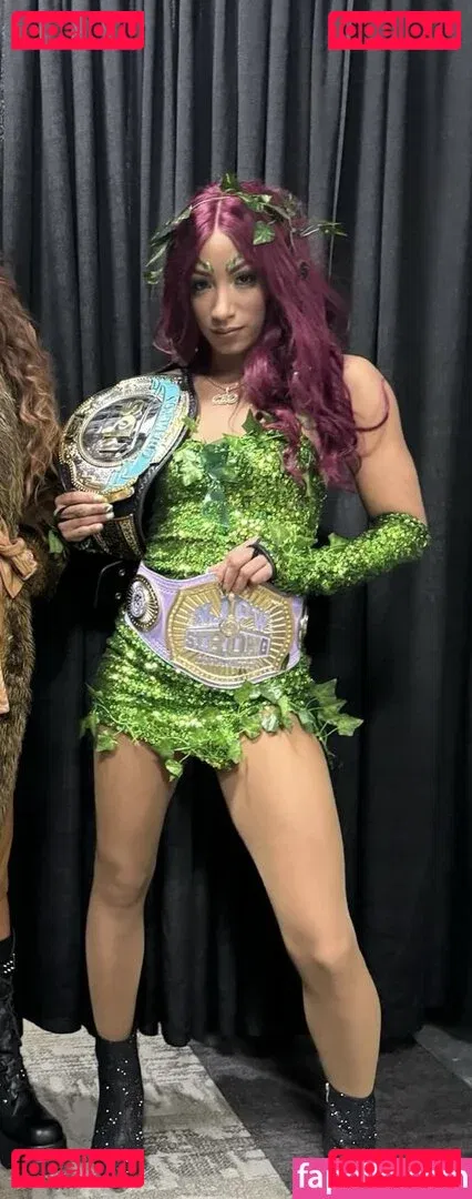 Sasha Banks Onlyfans Photo Gallery 