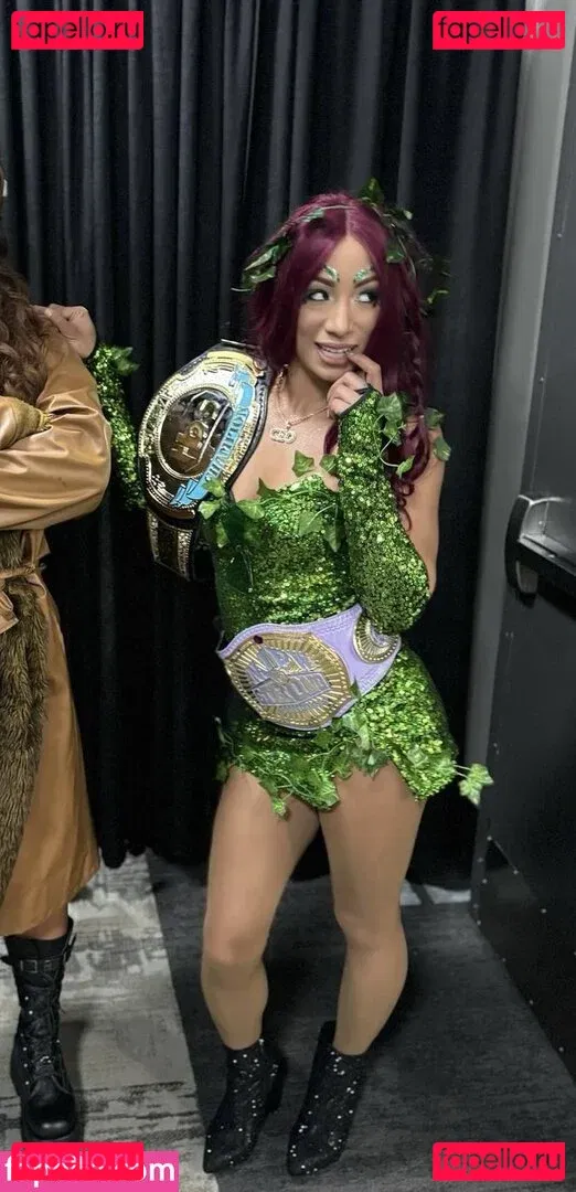Sasha Banks Onlyfans Photo Gallery 