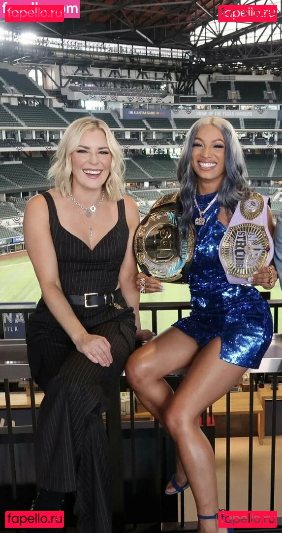 Sasha Banks Onlyfans Photo Gallery 