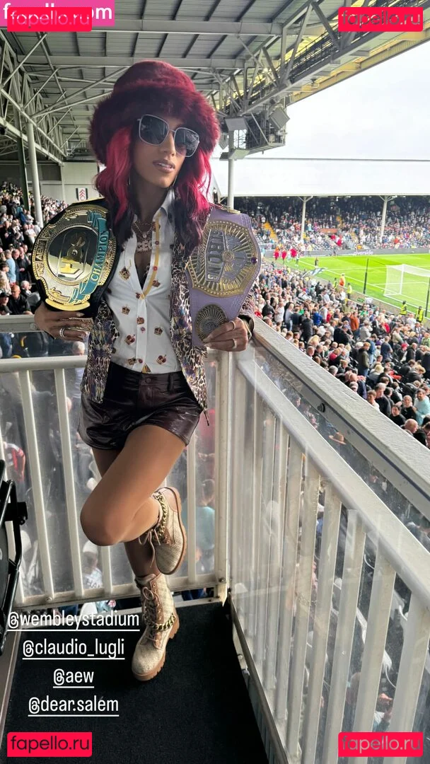 Sasha Banks Onlyfans Photo Gallery 