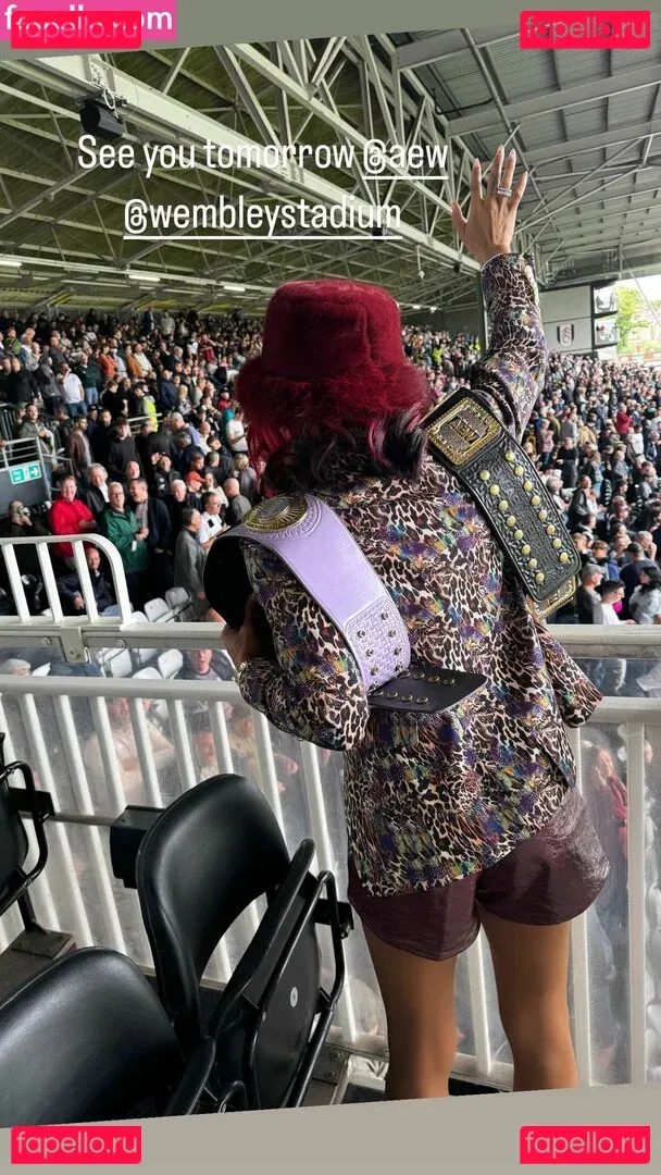 Sasha Banks Onlyfans Photo Gallery 