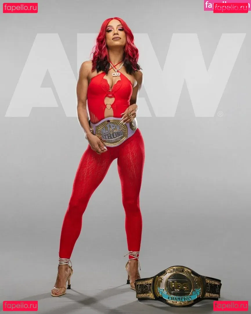 Sasha Banks Onlyfans Photo Gallery 