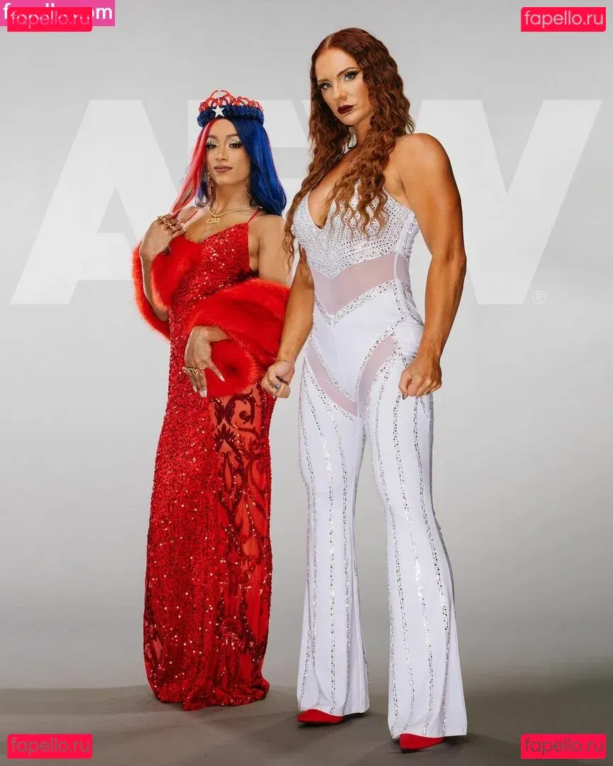 Sasha Banks Onlyfans Photo Gallery 