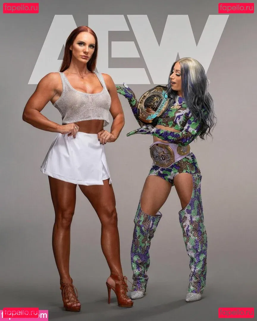 Sasha Banks Onlyfans Photo Gallery 