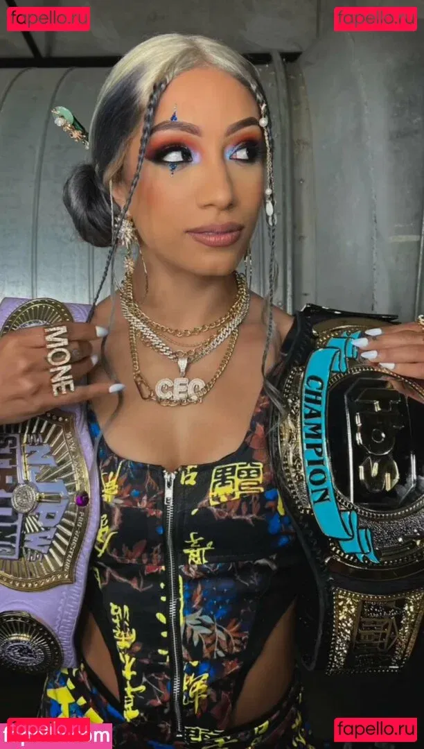 Sasha Banks Onlyfans Photo Gallery 