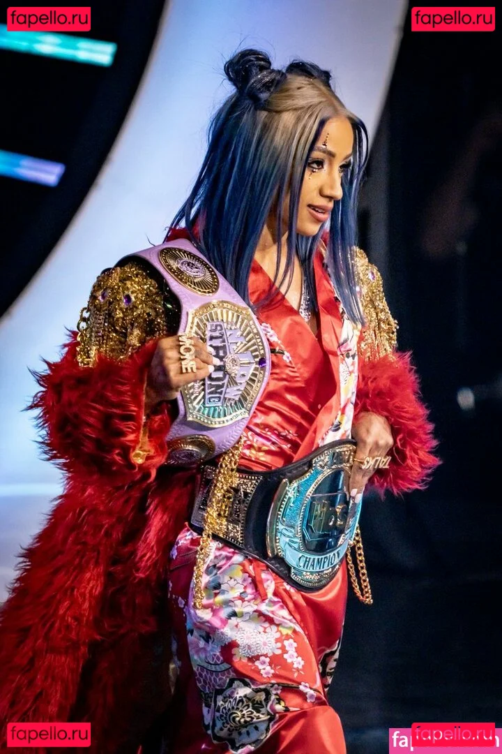 Sasha Banks Onlyfans Photo Gallery 