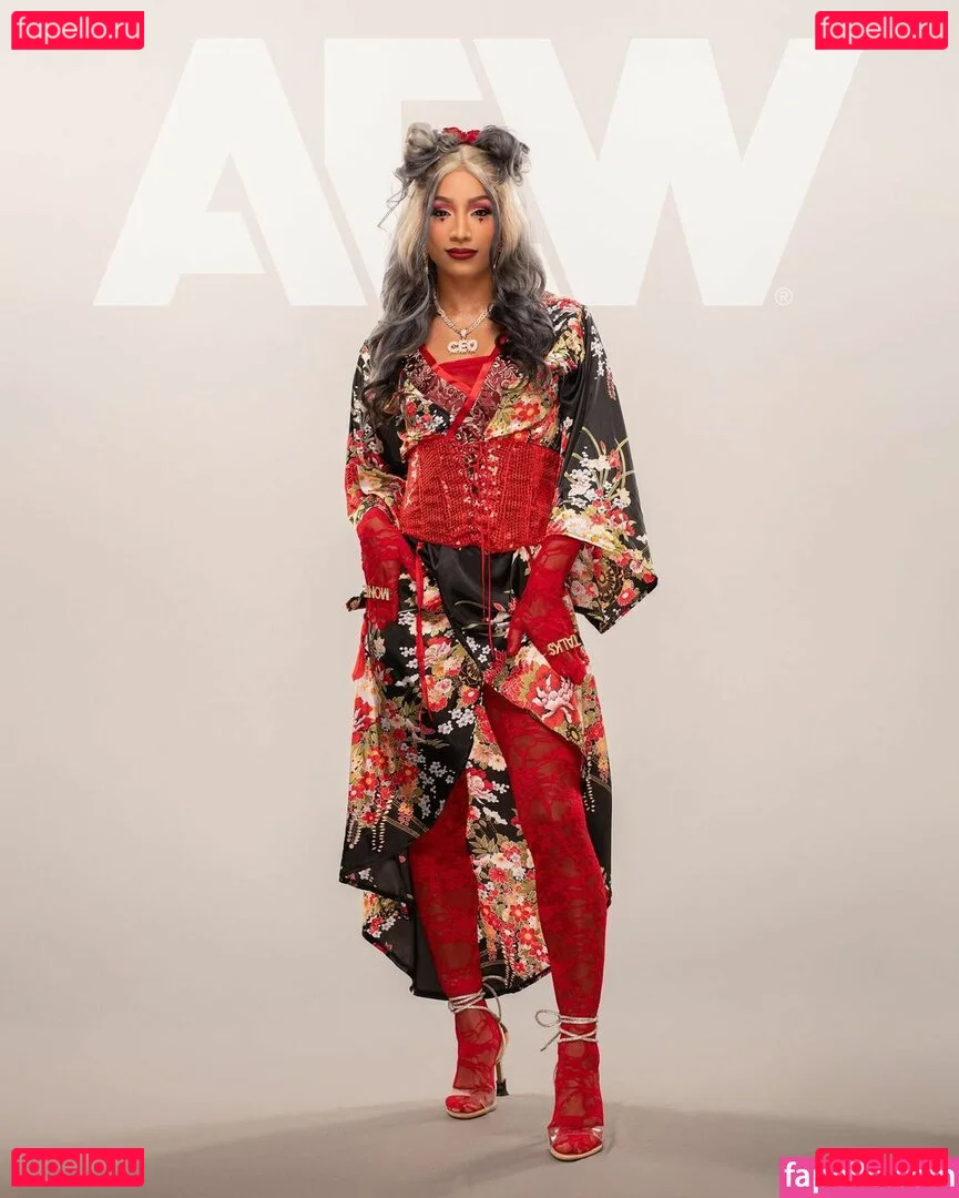 Sasha Banks Onlyfans Photo Gallery 