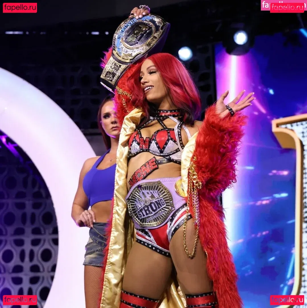 Sasha Banks Onlyfans Photo Gallery 