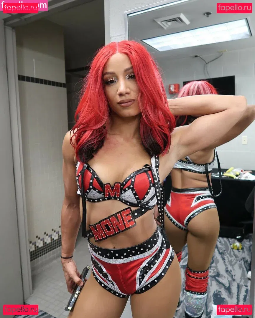 Sasha Banks Onlyfans Photo Gallery 