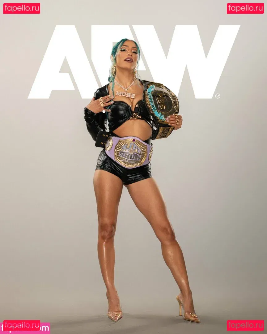 Sasha Banks Onlyfans Photo Gallery 
