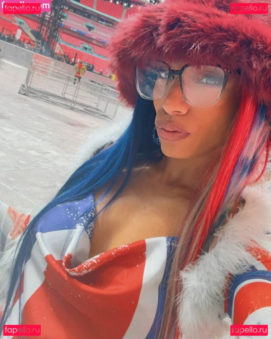 Sasha Banks Onlyfans Photo Gallery 