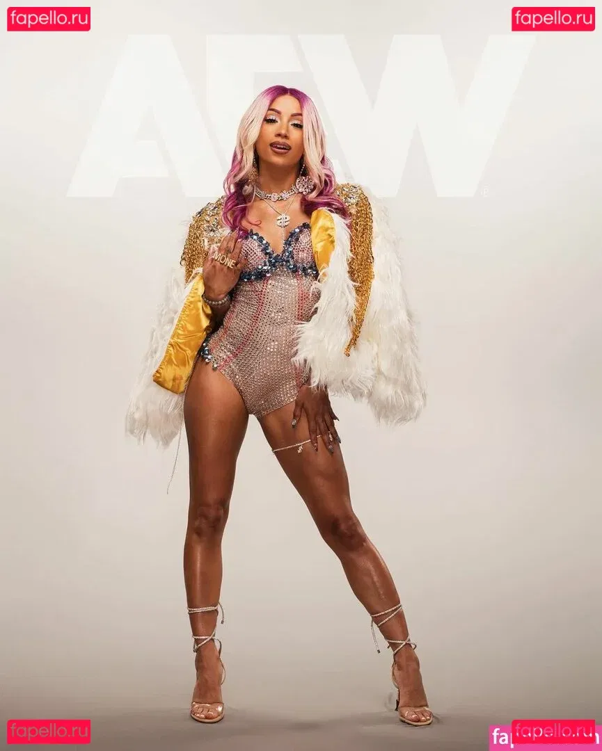 Sasha Banks Onlyfans Photo Gallery 