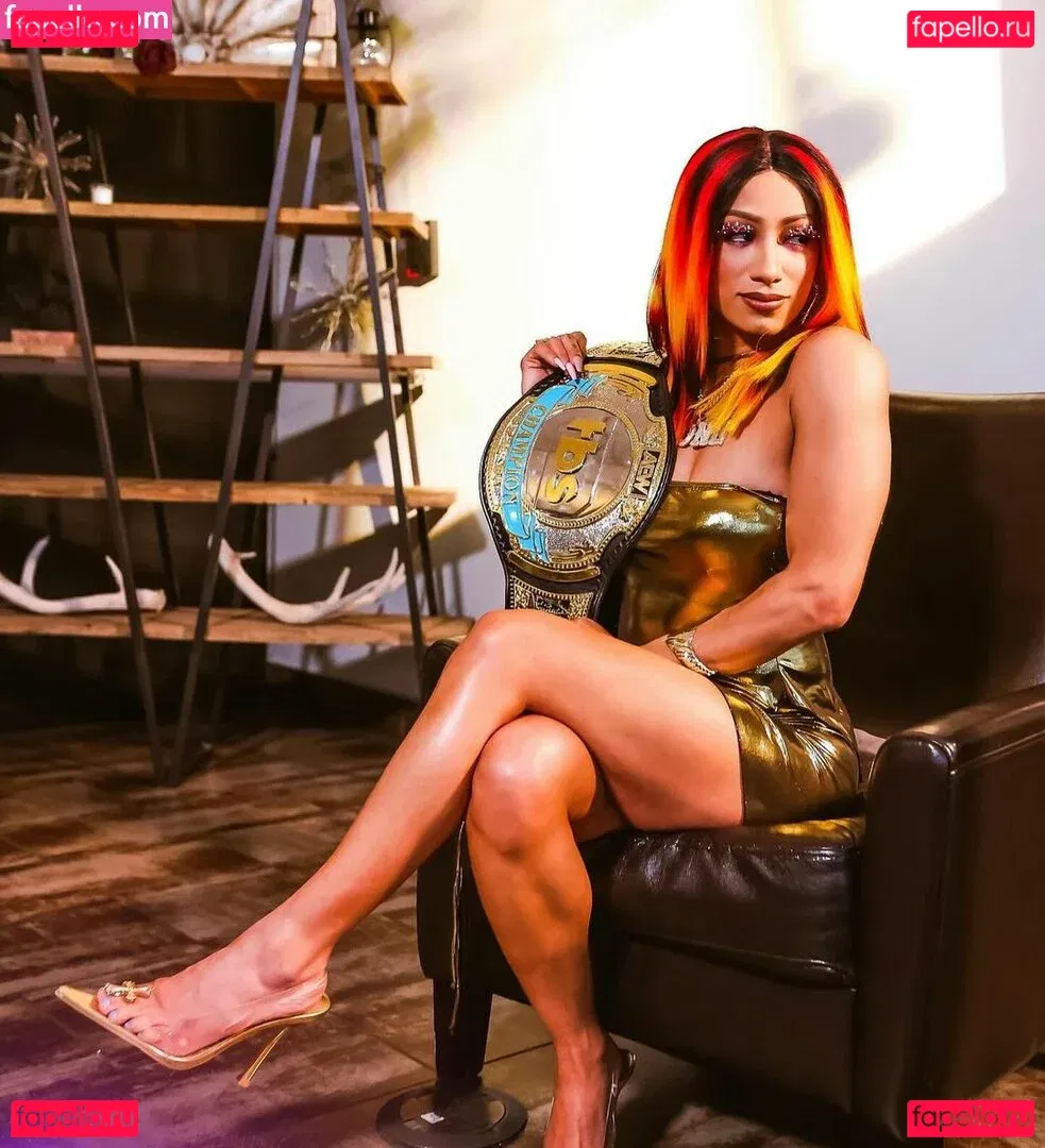 Sasha Banks Onlyfans Photo Gallery 