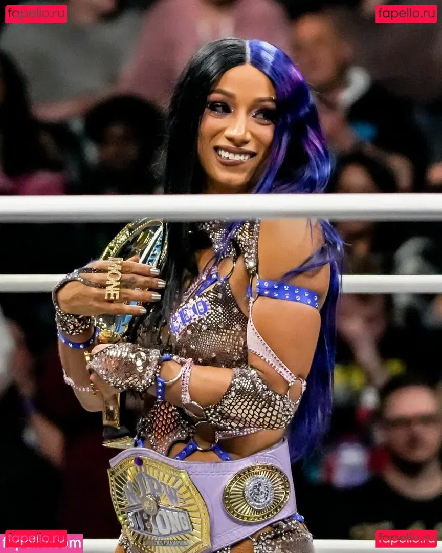 Sasha Banks Onlyfans Photo Gallery 