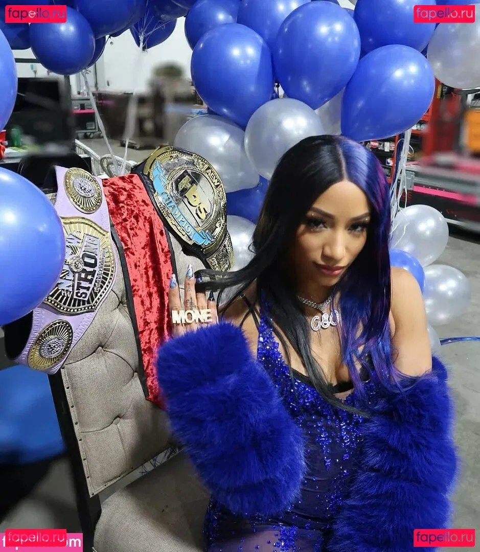 Sasha Banks Onlyfans Photo Gallery 