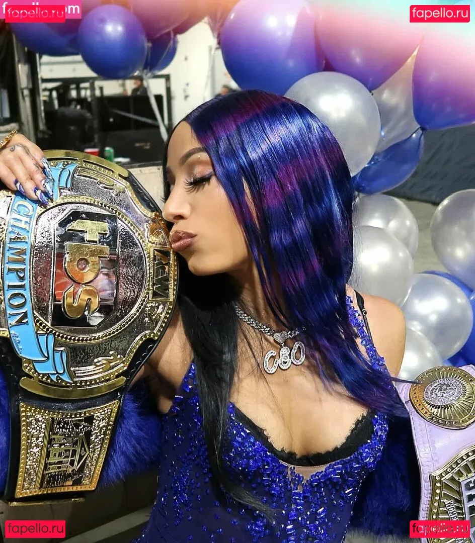 Sasha Banks Onlyfans Photo Gallery 