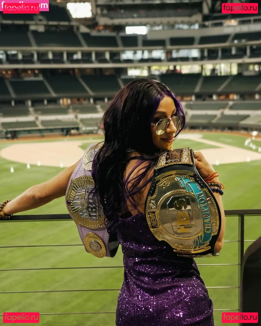 Sasha Banks Onlyfans Photo Gallery 