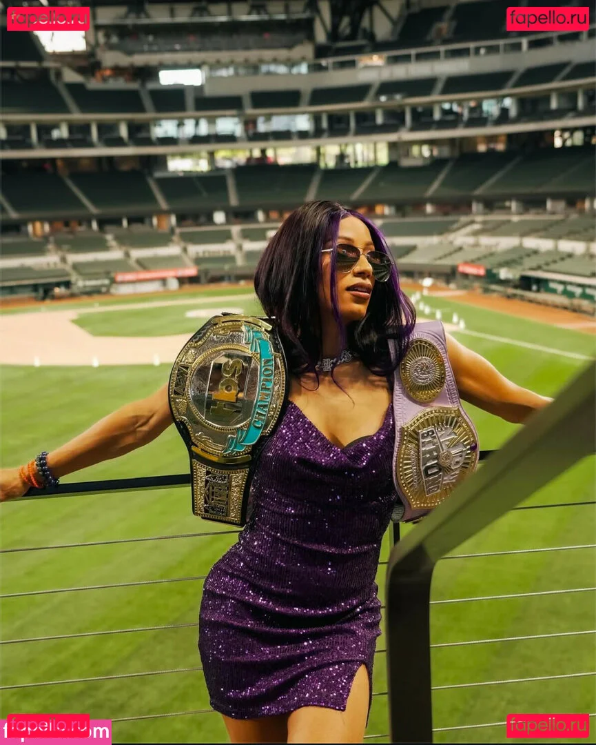 Sasha Banks Onlyfans Photo Gallery 