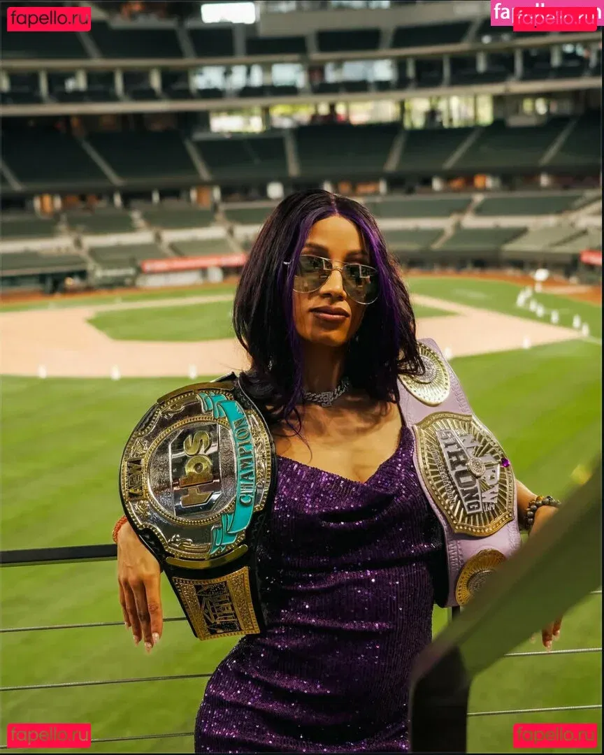 Sasha Banks Onlyfans Photo Gallery 