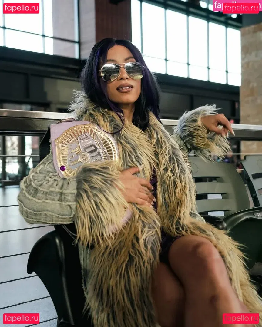 Sasha Banks Onlyfans Photo Gallery 