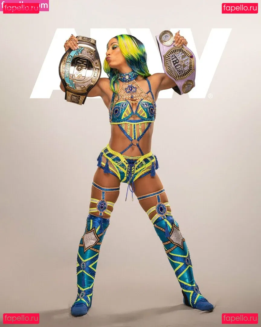 Sasha Banks Onlyfans Photo Gallery 