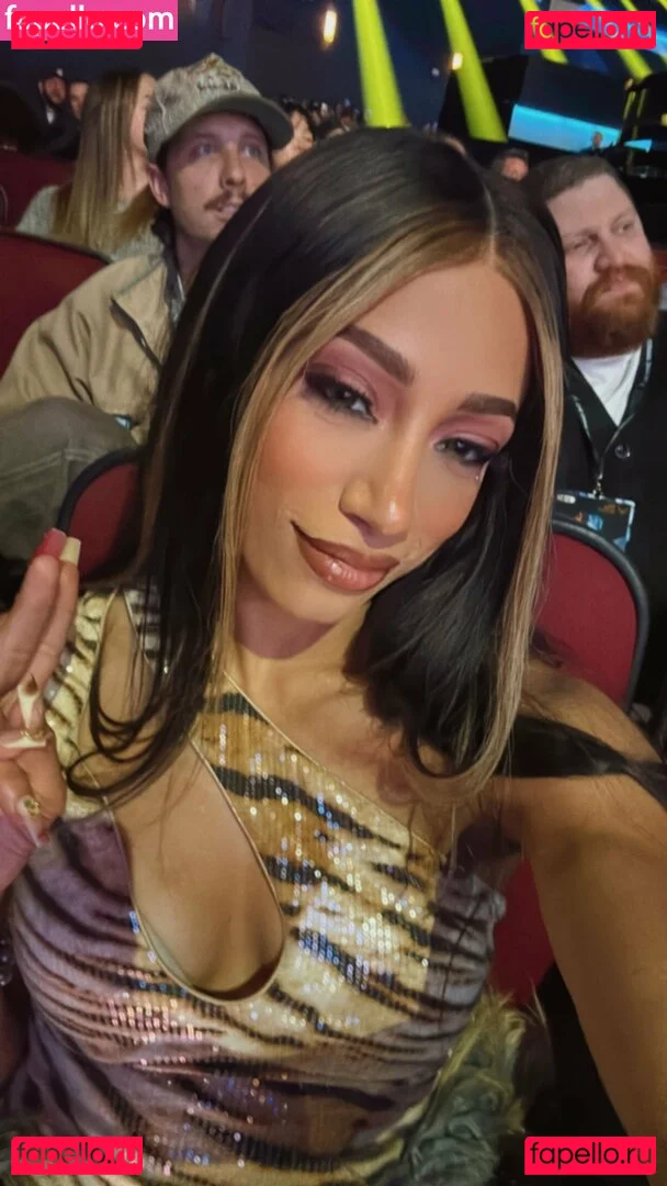 Sasha Banks Onlyfans Photo Gallery 
