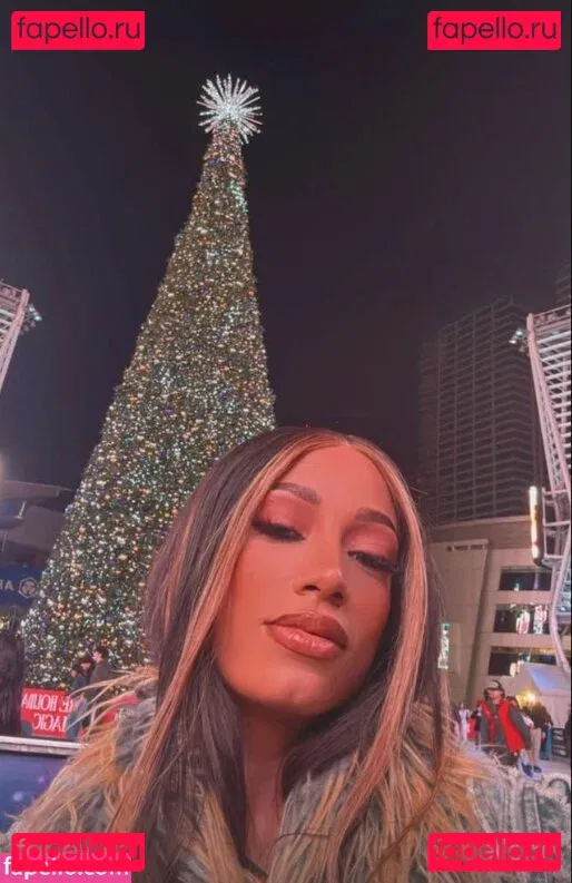 Sasha Banks Onlyfans Photo Gallery 