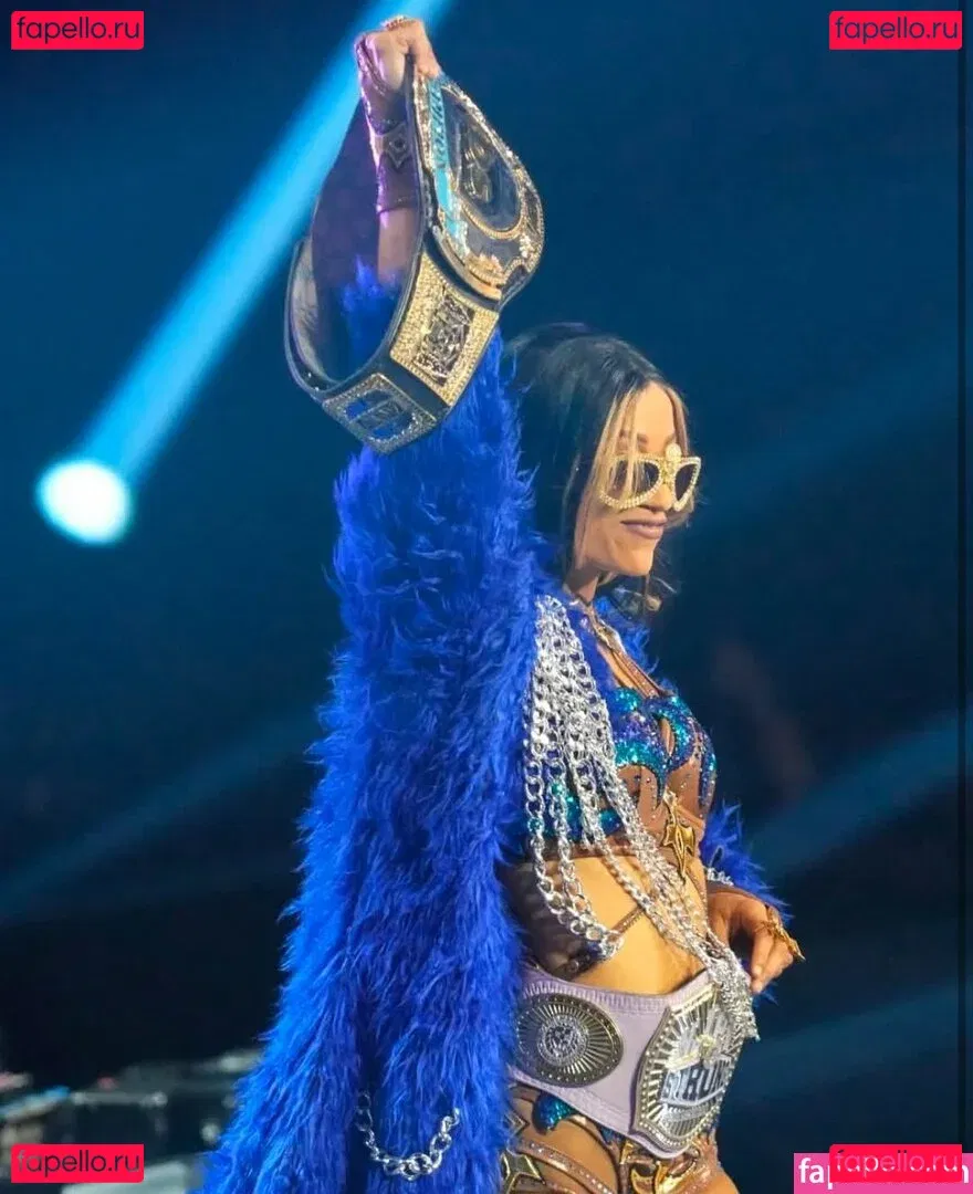 Sasha Banks Onlyfans Photo Gallery 