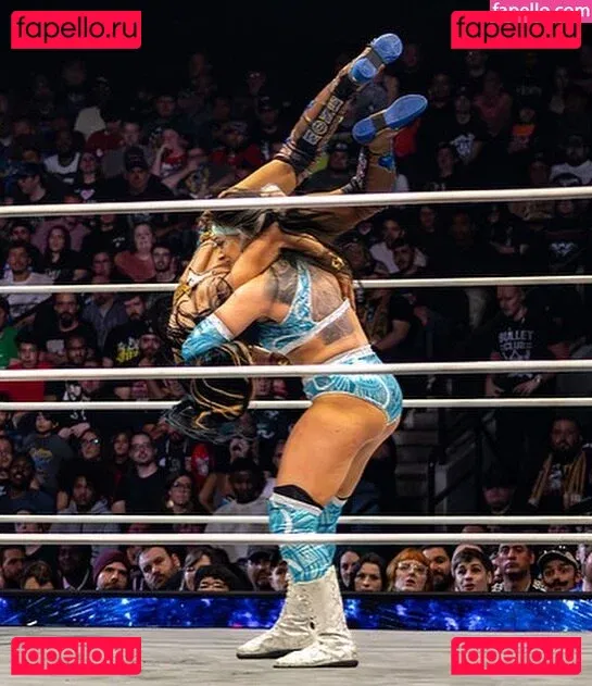 Sasha Banks Onlyfans Photo Gallery 