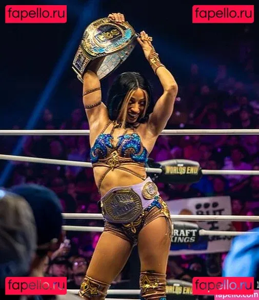 Sasha Banks Onlyfans Photo Gallery 