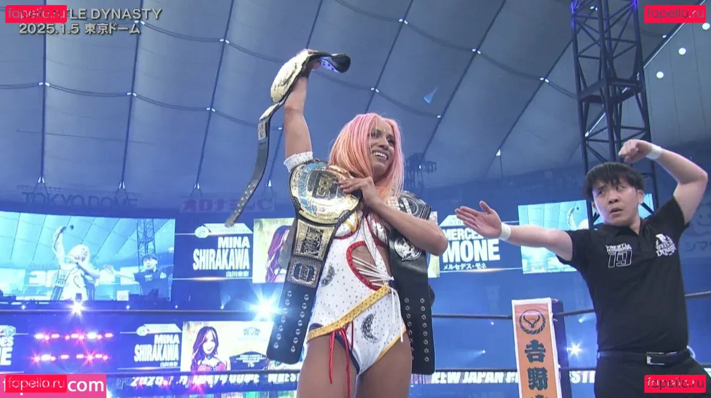 Sasha Banks Onlyfans Photo Gallery 