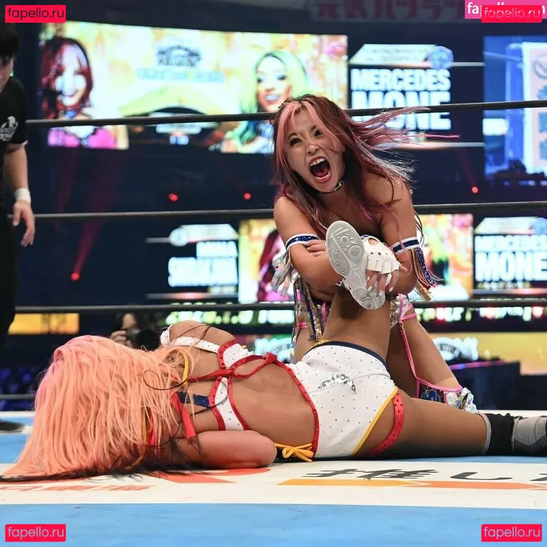 Sasha Banks Onlyfans Photo Gallery 