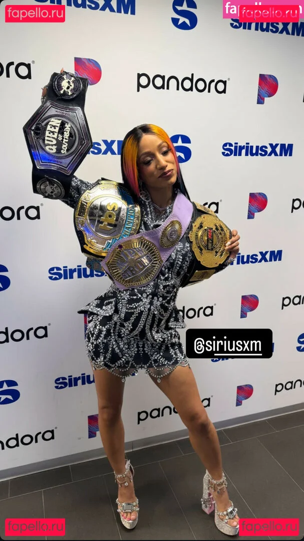 Sasha Banks Onlyfans Photo Gallery 