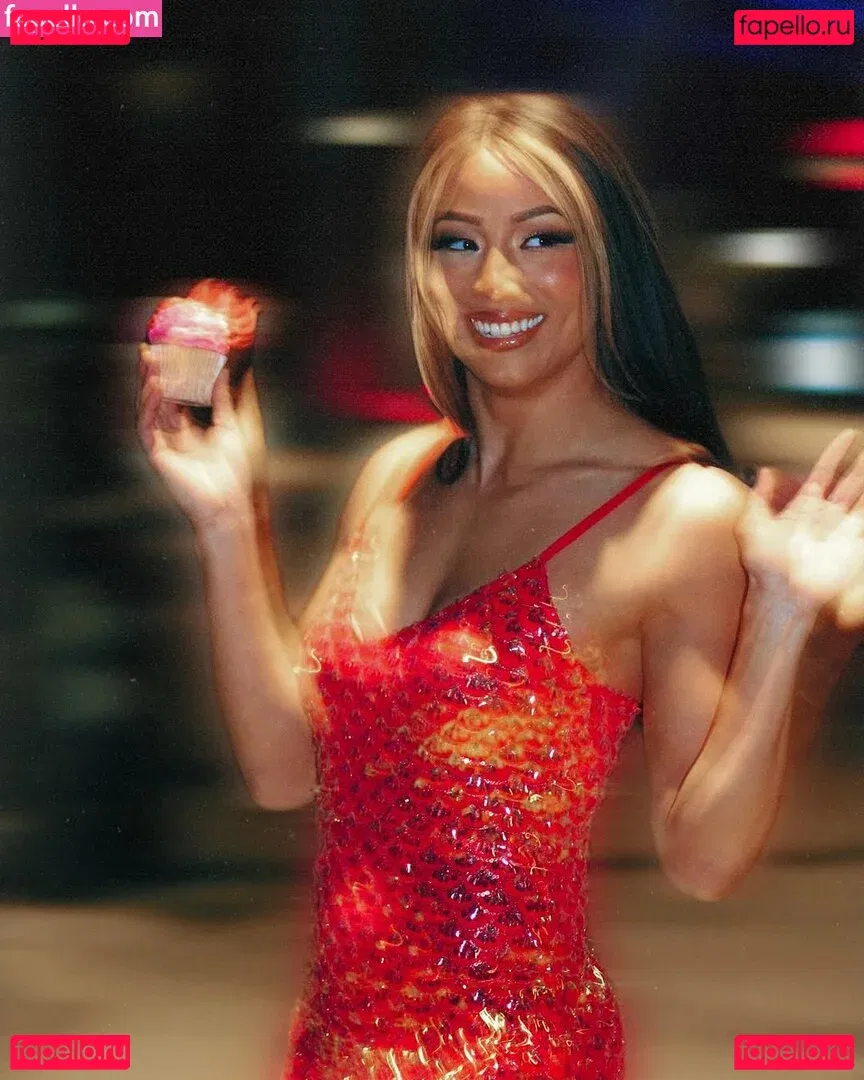 Sasha Banks Onlyfans Photo Gallery 