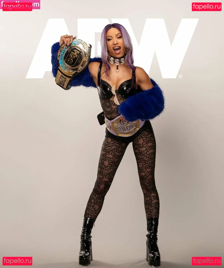 Sasha Banks Onlyfans Photo Gallery 