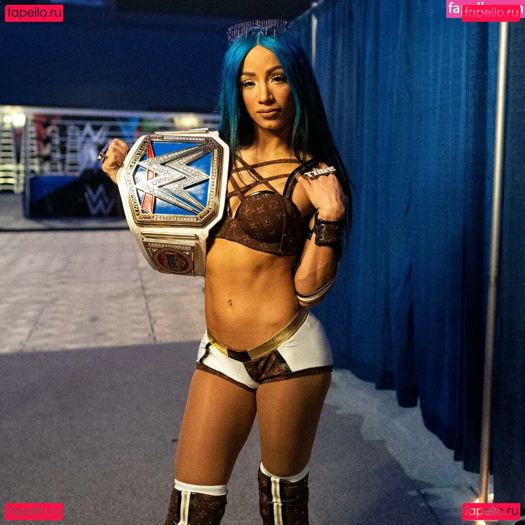 Sasha Banks Onlyfans Photo Gallery 