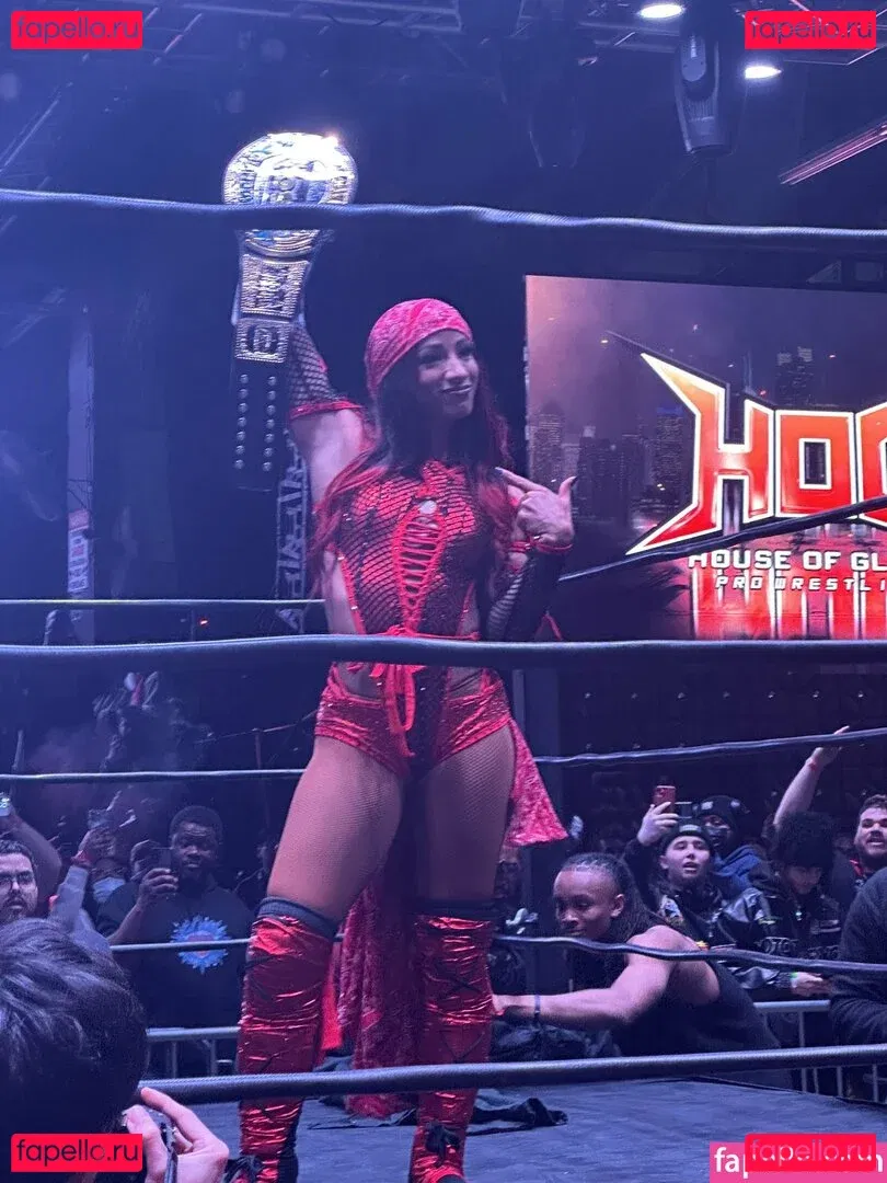 Sasha Banks Onlyfans Photo Gallery 