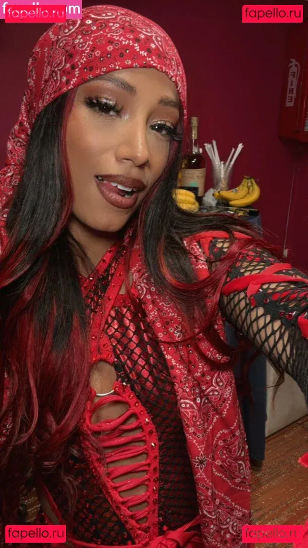 Sasha Banks Onlyfans Photo Gallery 