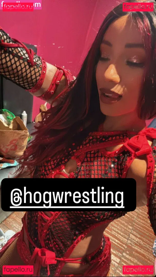 Sasha Banks Onlyfans Photo Gallery 
