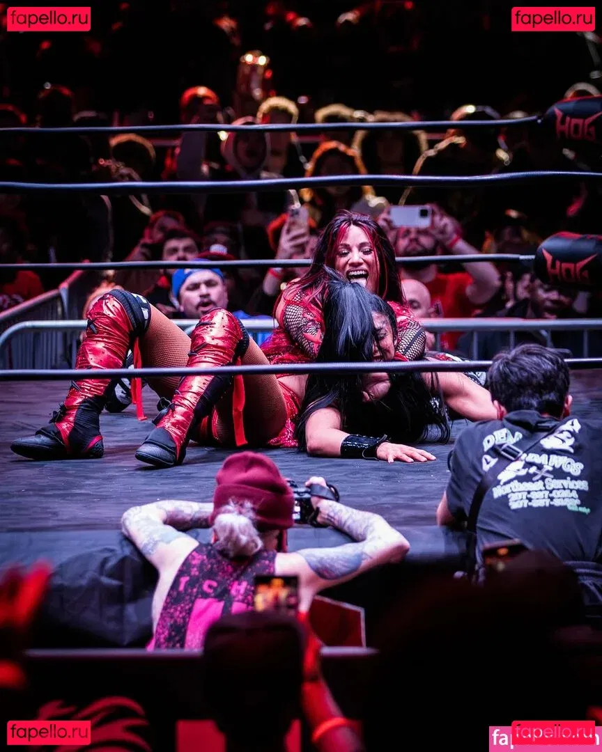 Sasha Banks Onlyfans Photo Gallery 