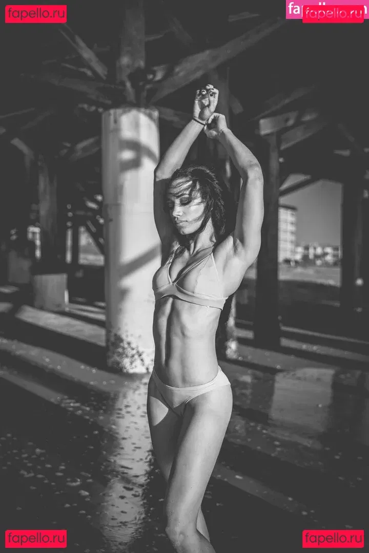 Sasha Banks Onlyfans Photo Gallery 