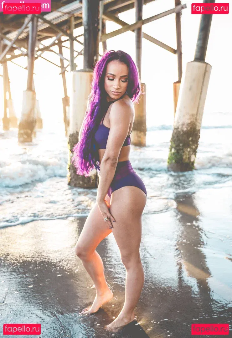 Sasha Banks Onlyfans Photo Gallery 